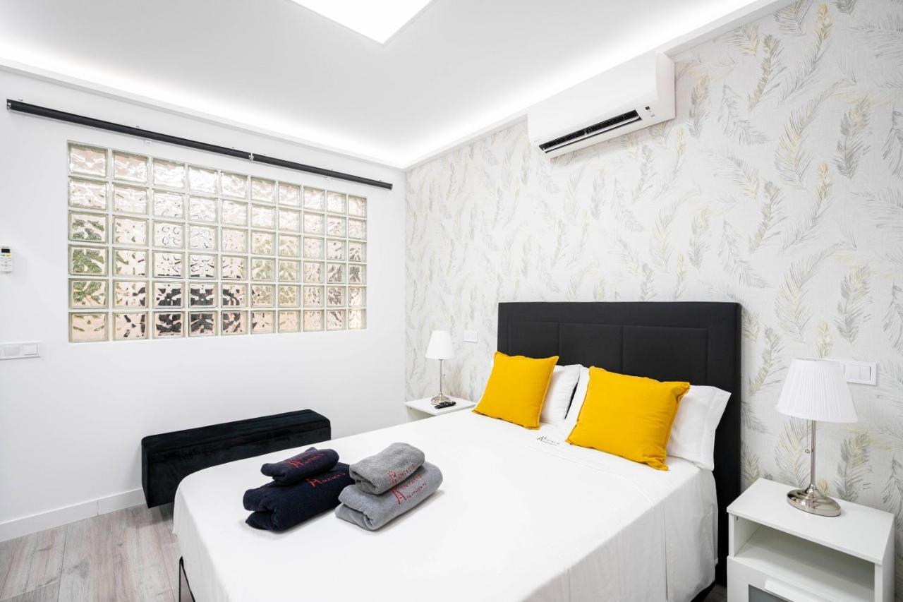 Noviciado Apartment Madrid Eksteriør billede